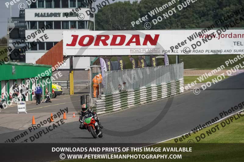 enduro digital images;event digital images;eventdigitalimages;mallory park;mallory park photographs;mallory park trackday;mallory park trackday photographs;no limits trackdays;peter wileman photography;racing digital images;trackday digital images;trackday photos